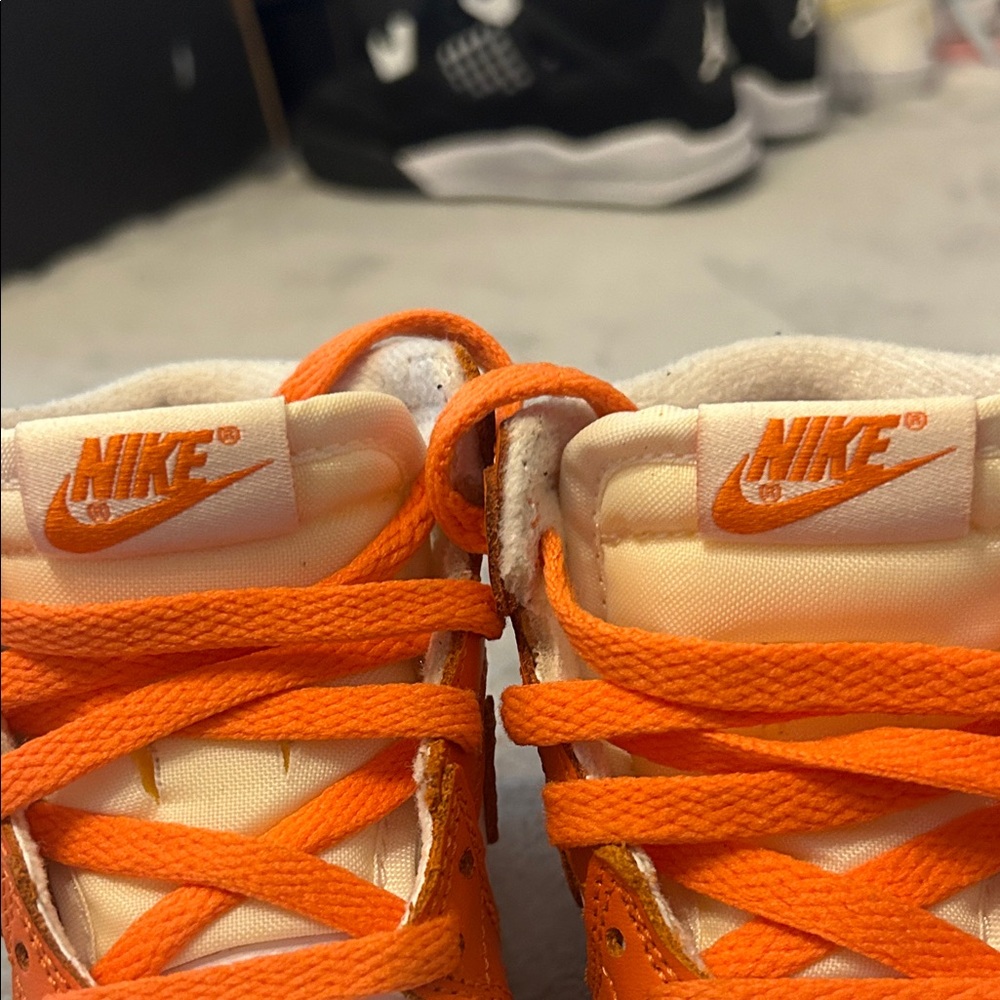 Jordan 1 Retro High OG - White/Starfish-Cacao/Wow-Sail
